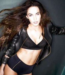 Megan Fox mega bevy