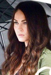 Megan Fox mega bevy