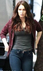 Megan Fox mega bevy