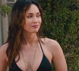 Megan Fox mega bevy