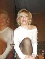 Moms in tights