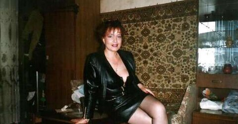 Moms in tights