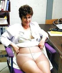 Moms in tights