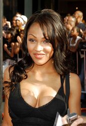 Ebony stunning actress