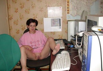 Fledgling Woman Feet