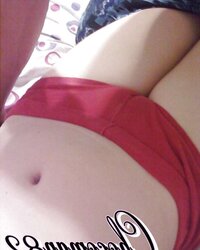 The camel toe of my gf