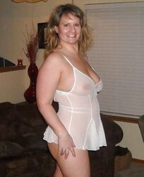 Mature Moms unsuspicious