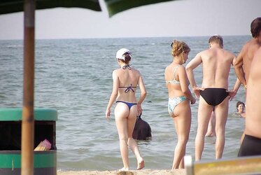 Playas Bathing Suits Tangas Braless Fotos