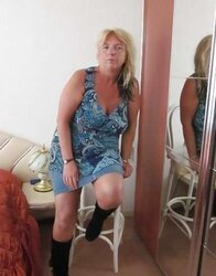 Scorching HouseWife Heidi