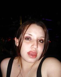 Buxom Inexperienced Emo Damsel