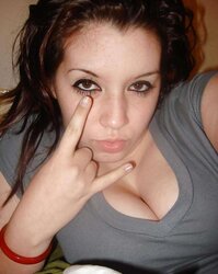 Buxom Inexperienced Emo Damsel