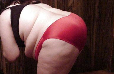 Hooter-Sling and undies
