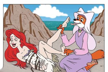 Crimson Hair, Soles Naked