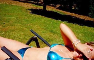 British FB Beotches want your MUDDY COMMENTS
