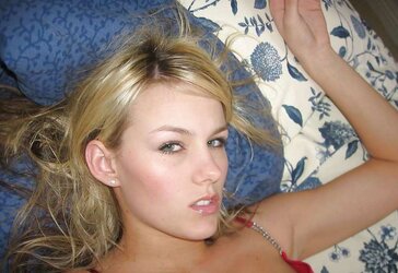 Blondie Teenager Selfshots