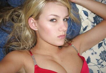 Blondie Teenager Selfshots