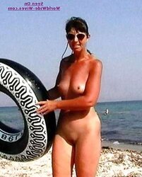 Pictures of my aunt Lynn