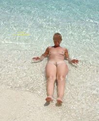 Pictures of my aunt Lynn
