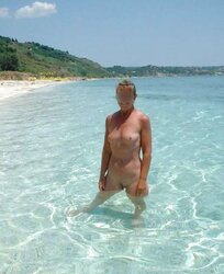 Pictures of my aunt Lynn