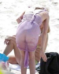 Laeticia Hallyday N