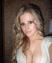 Buxom Bevy Giant Hooters