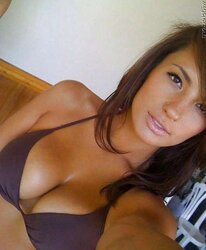 Buxom Bevy Giant Hooters