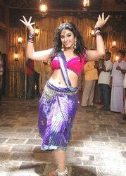 GORGEOUS INDIAN ACTRESS