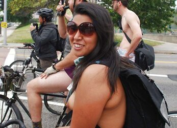World nude bike rail