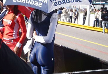 Mujeres Con Calzas, Chicas En Pantalones Apretadas