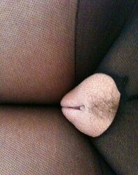 Ripped pantyhose to reveal my vag