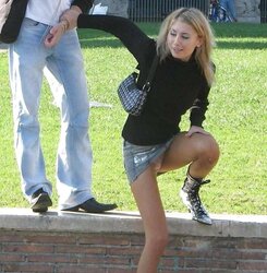 Upskirt Tights Blend