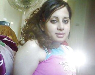 Jordanian Stunning Stunner