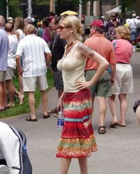 Damsels showcasing their buldges make me demonstrate my buldge