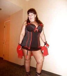 Inexperienced PLUMPER Mega-Bitch piratewench559 from Fresno,California Vol
