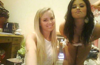 My Gawjus Facebook Pals