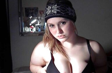 Otoni, una chica con curvas de Islandia (Sweetheart Chubby)