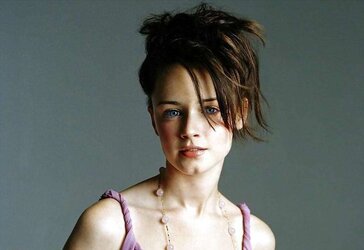 Alexis Bledel