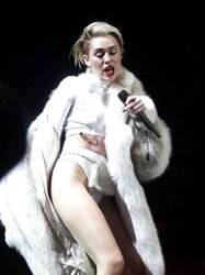 Miley Cyrus - This Biotch needs a rock-hard Penetrate
