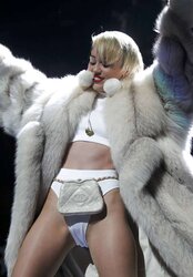 Miley Cyrus - This Biotch needs a rock-hard Penetrate