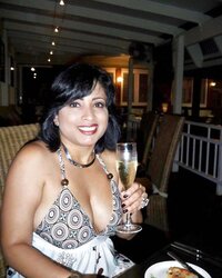 UBER-CUTE INDIAN MATURE....SOOO FABULOUS