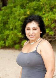 UBER-CUTE INDIAN MATURE....SOOO FABULOUS