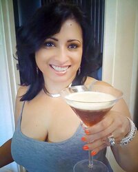 UBER-CUTE INDIAN MATURE....SOOO FABULOUS