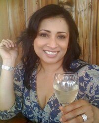 UBER-CUTE INDIAN MATURE....SOOO FABULOUS