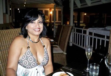 UBER-CUTE INDIAN MATURE....SOOO FABULOUS