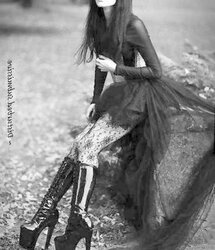 Luxurious Ladies in Shoes