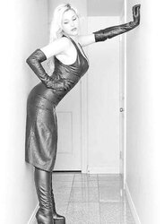 Luxurious Ladies in Shoes