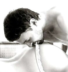 Naked Gallery
