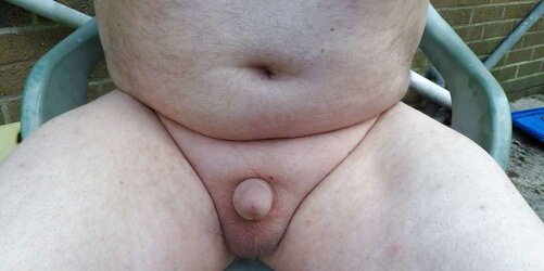 Just shaven My Crotch On Cam (Missed A Few !!)