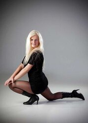 Fotoshoot fledgling honeys in fabulous stockings