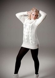 Fotoshoot fledgling honeys in fabulous stockings